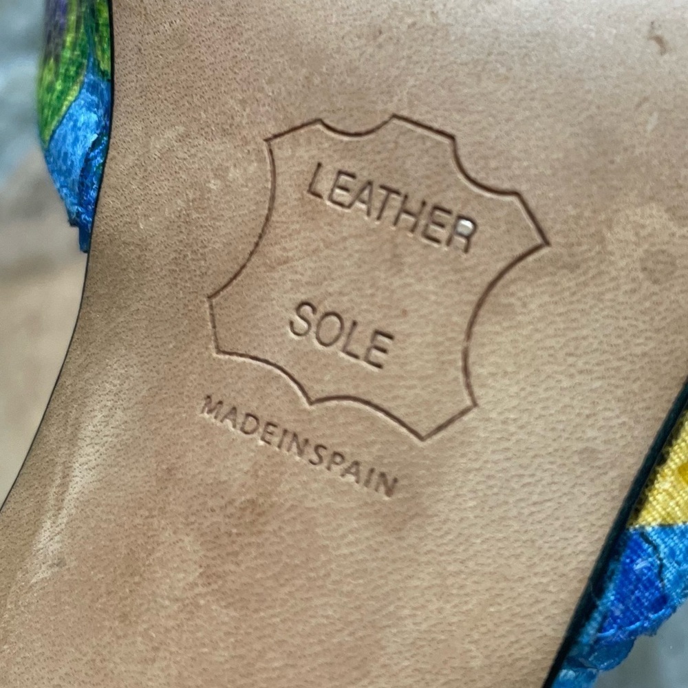 Stuart Weitzman Vintage Kitten Heel Floral Sandals Women’s 7.5 - Picture 12 of 13